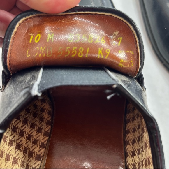 Vintage Leather Men's Loafers - Picture 6 of 11